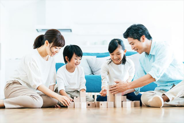 外に出られない雨の休日。 子どもも喜ぶおうち遊び4選